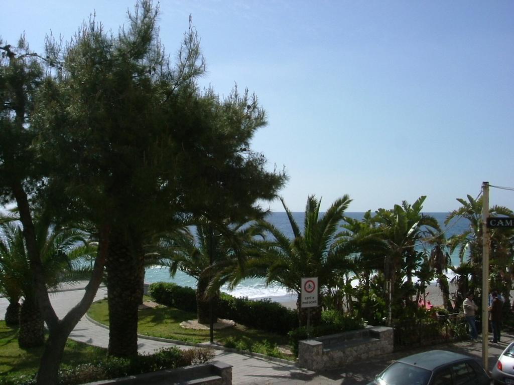 马萨奥 陶尔米纳海滩旅馆酒店 外观 照片